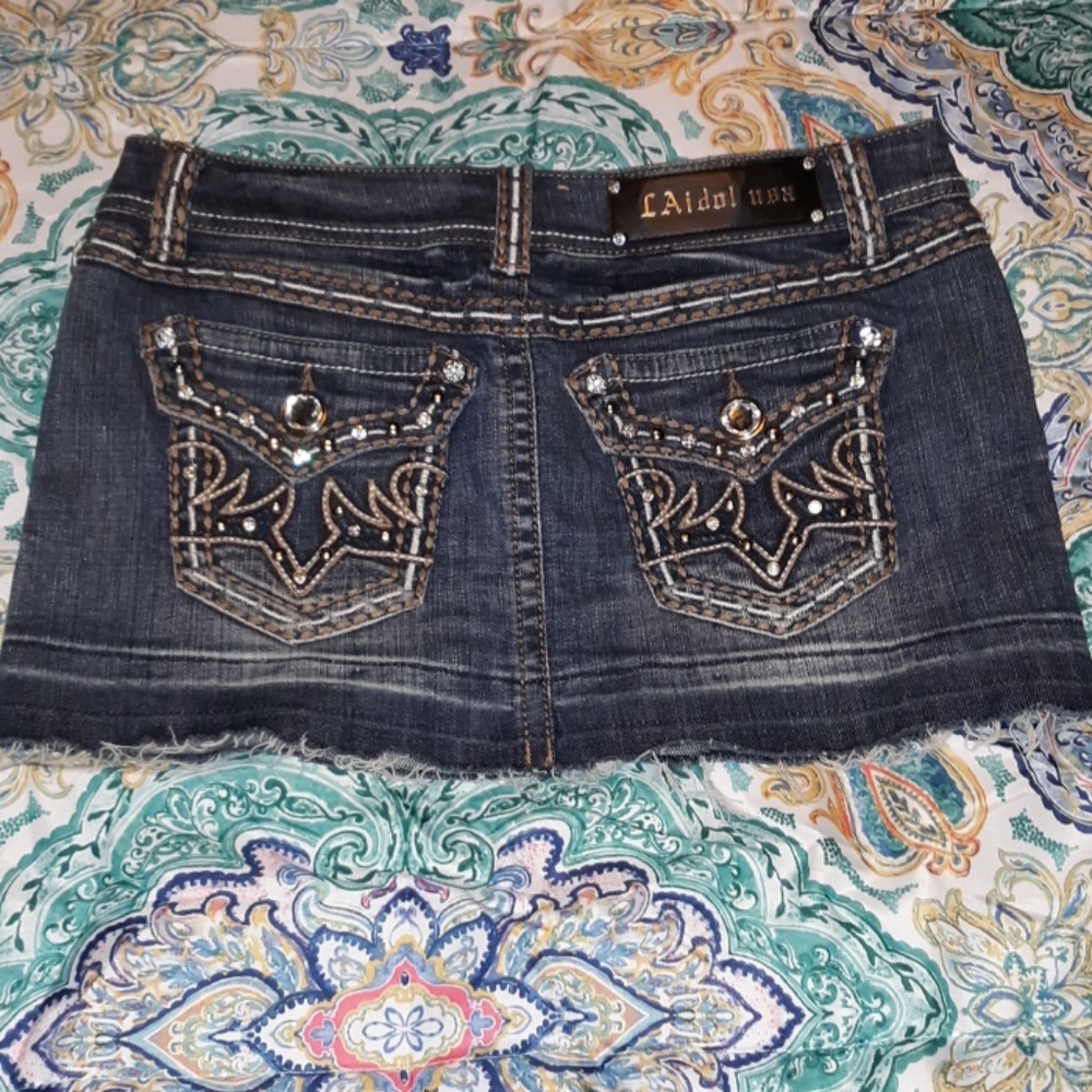 Cute! Mini skirt